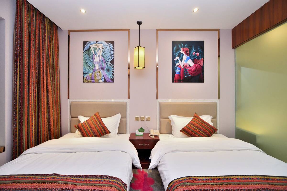 Comfort Twin Room