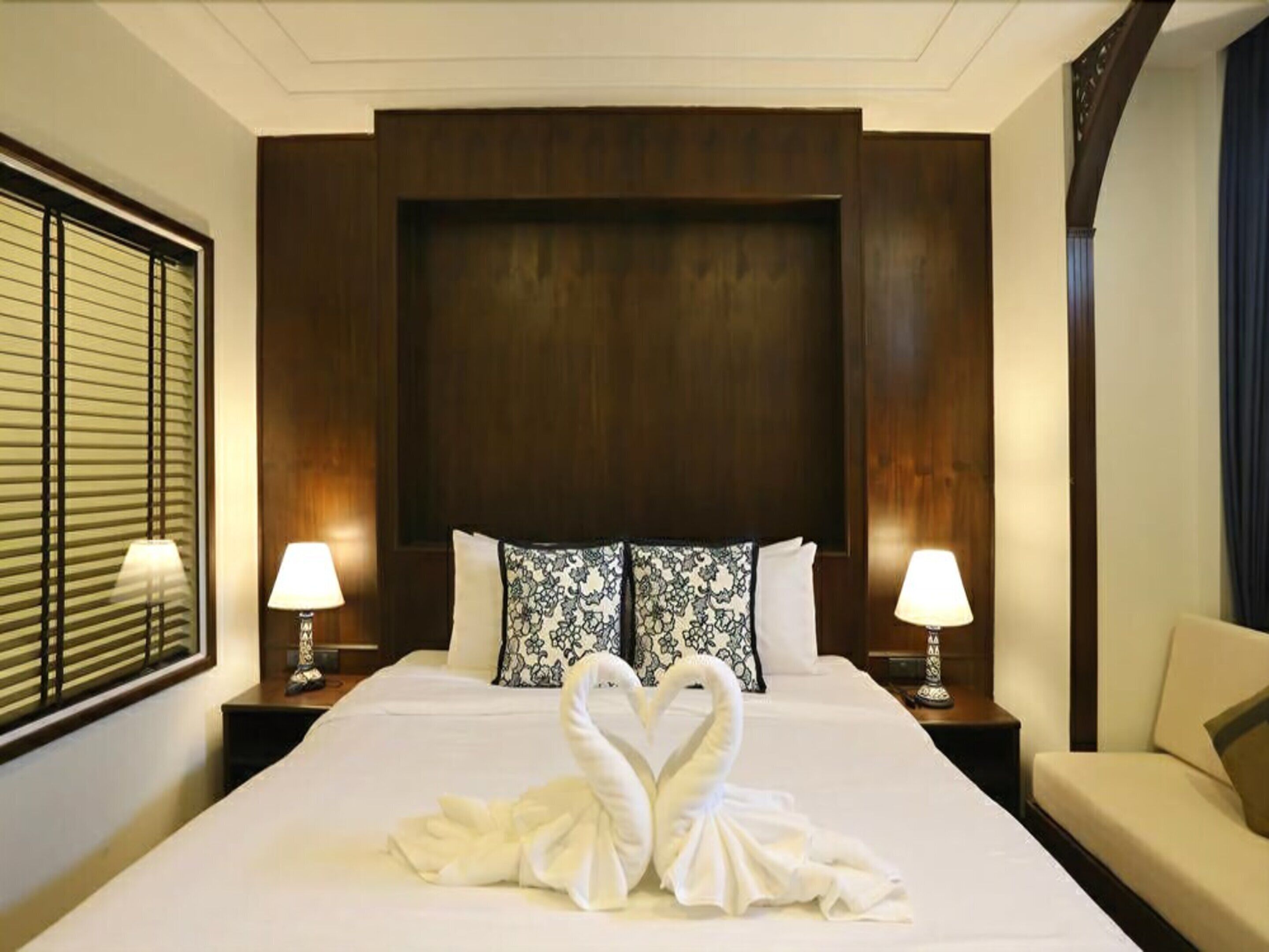 deluxe double room  | 1 bedroom, premium bedding, minibar, blackout curtains