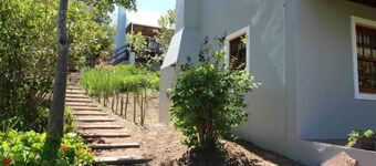 Alibama Cottages