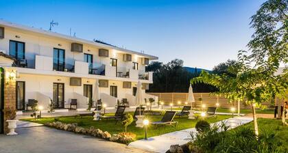 Rooms 48 by Zante Plaza