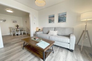 Honeymoon Suite | Living area | Smart TV - Gateway to Greenwich Suites (Saint Peters Bay)