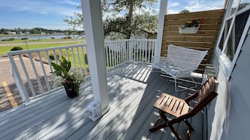Romantic Suite, 2 Bedrooms, Kitchen, Bay View (Master) | Terrace/patio