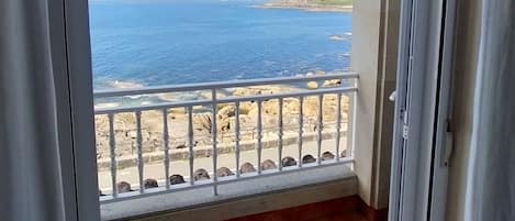 Standard-Doppelzimmer, Terrasse, Meerblick | Terrasse/Patio