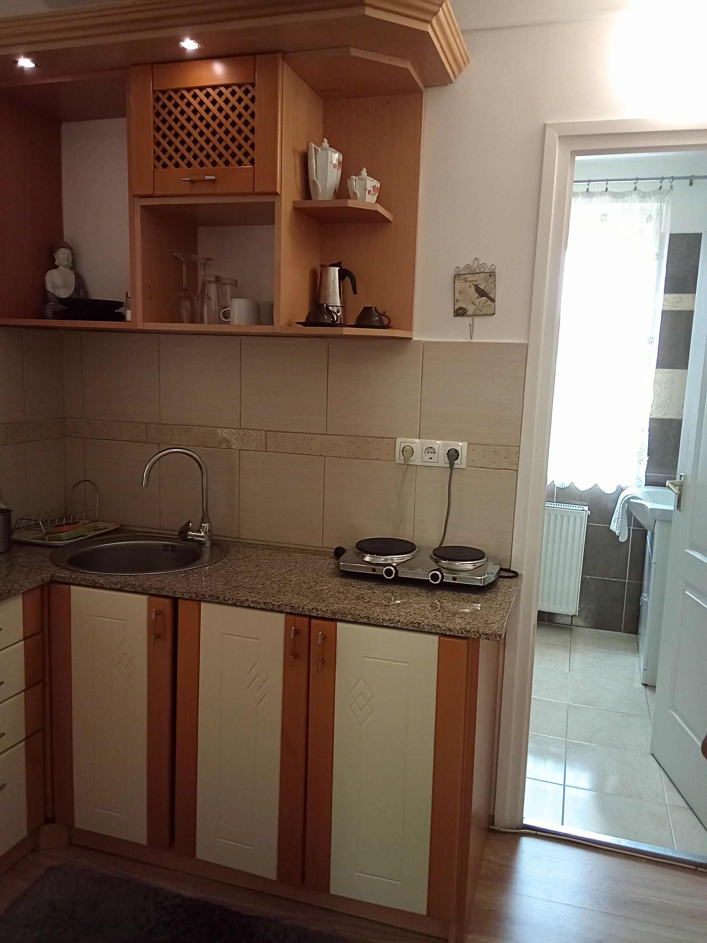 standard double or twin room (2) | private kitchen | mini-fridge