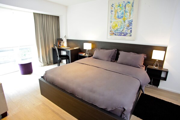 Huoneisto, kylpyhuone makuuhuoneen yhteydessä (Flat Moliere) | Yksilöllisesti sisustettu, yksilöllisesti kalustettu