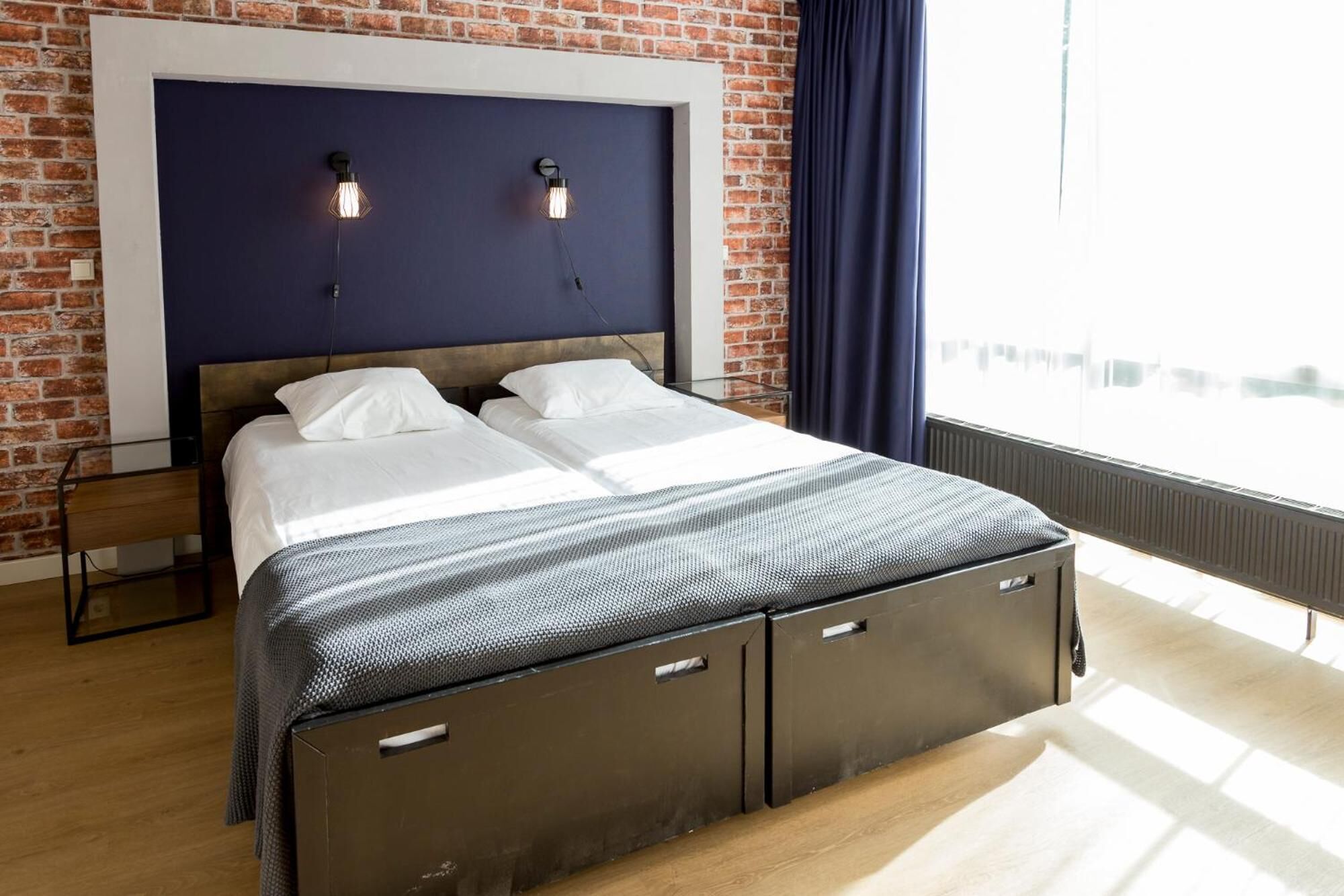 desk, soundproofing, cots/infant beds, rollaway beds