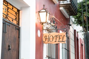 Property entrance - Hotel Rincón Poblano (Puebla)