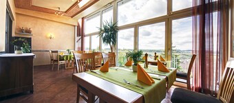 Hotel Bauer Großbettlingen