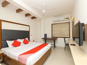 Phòng đôi hoặc 2 giường đơn Tiêu chuẩn, 1 giường đôi, hút thuốc