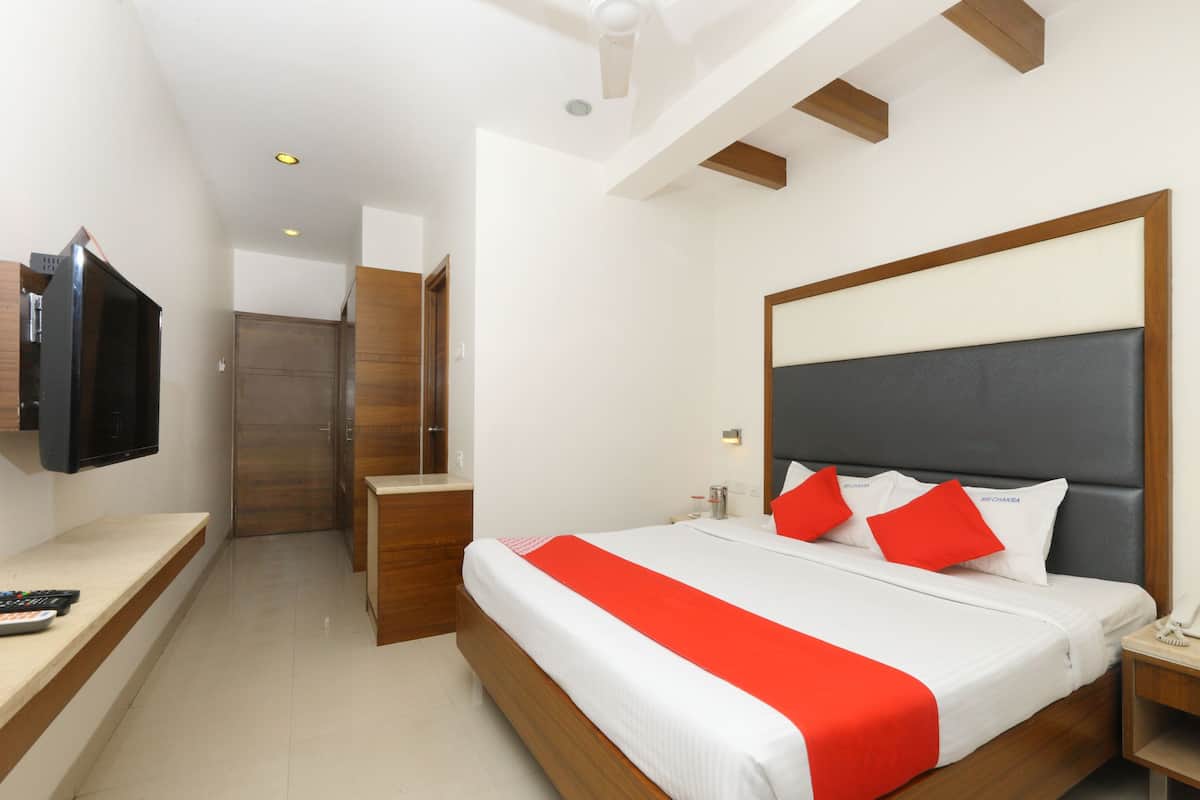 Standard Double or Twin Room, 1 Double Bed, Smoking