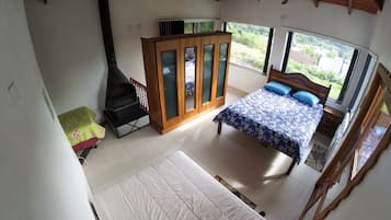 Doppel- oder Zweibettzimmer, 1 Doppelbett, Nichtraucher | 1 Schlafzimmer, Verdunkelungsvorhänge, Bügeleisen/Bügelbrett