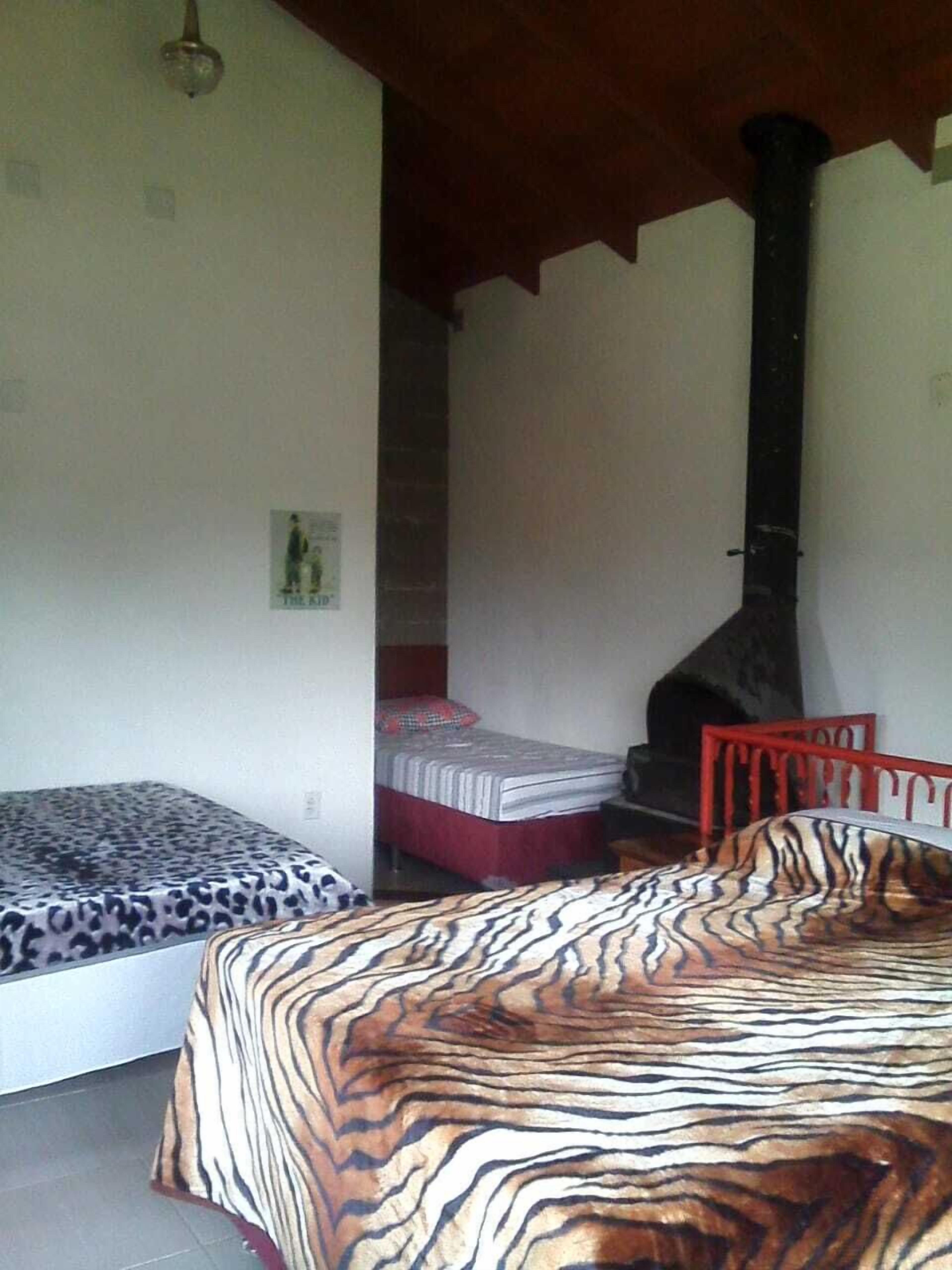 ダブルまたはツインルーム ダブルベッド 1 台 禁煙 | 1 室のベッドルーム、遮光カーテン、アイロン / アイロン台、WiFi (無料)