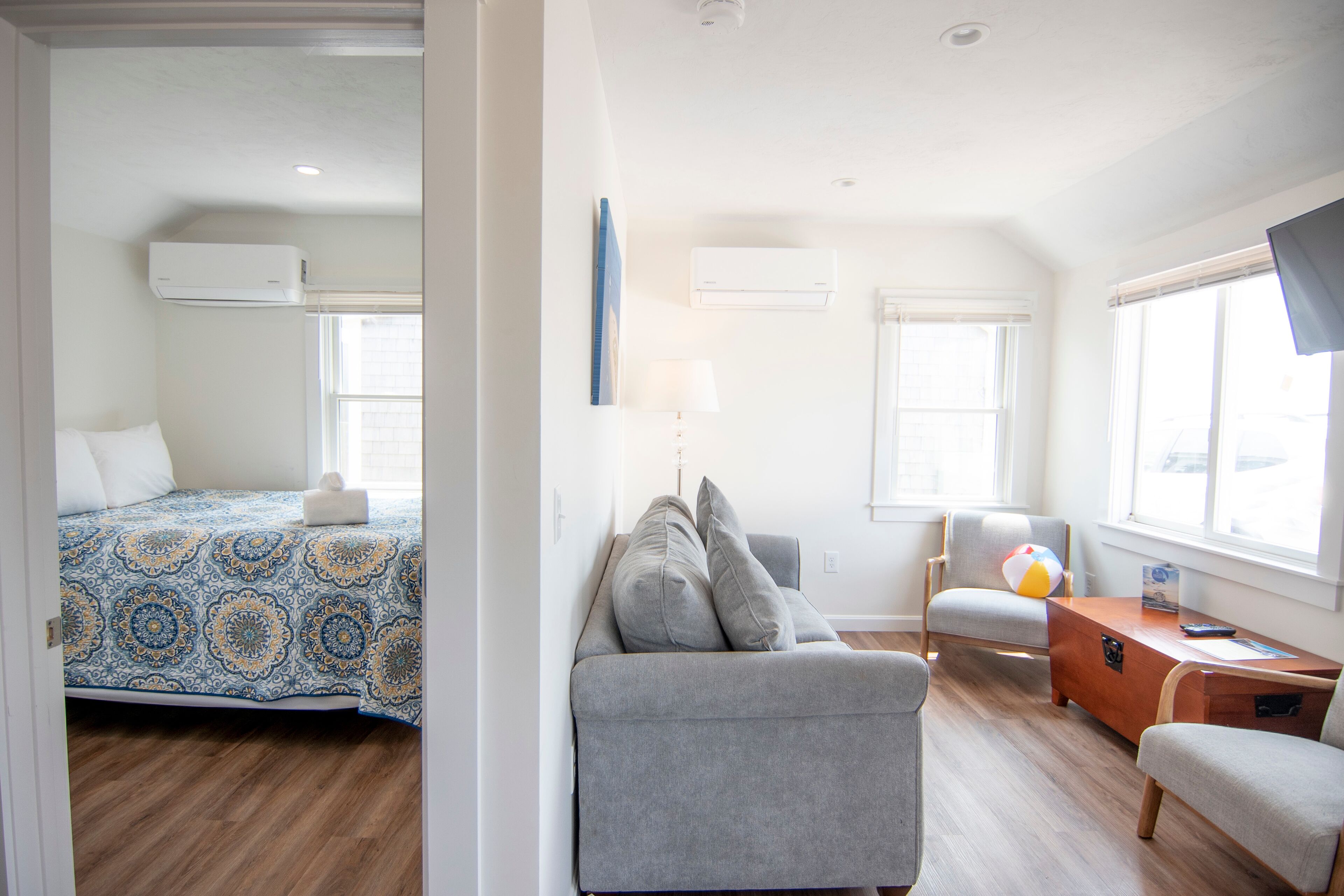 cottage 3 - 1 bedroom, ocean view | living area | flat-screen tv