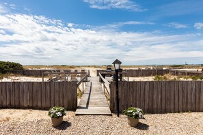 Exterior - Truro Beach Cottages (North Truro)