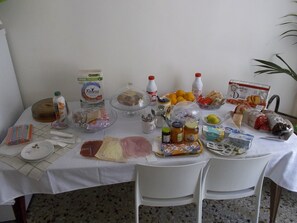 Petit déjeuner continental compris tous les jours