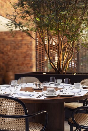 Daily buffet breakfast (BRL 187 per person) - Hotel Fasano Belo Horizonte (Belo Horizonte)