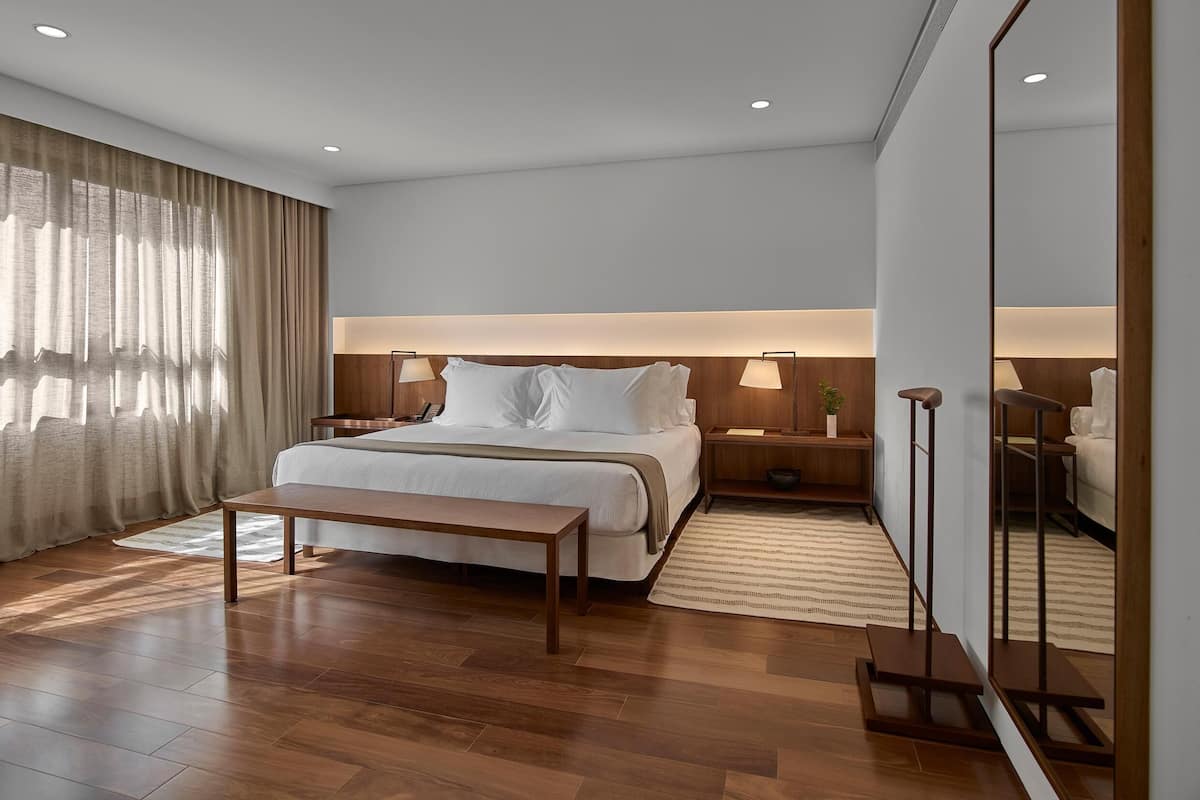 Minibar, in-room safe, desk, blackout drapes