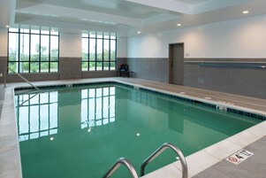 Una piscina techada