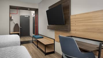 Egyptian cotton sheets, premium bedding, in-room safe