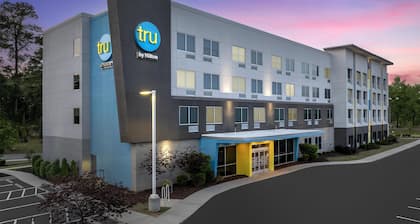 Tru by Hilton Fayetteville I-95, NC