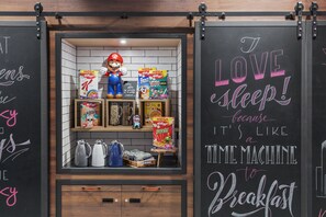 Sarapan Eropah setiap hari (EUR 21 seorang) 