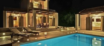 Three-bedroom luxury villa with private pool near Argostoli