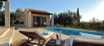 Three-bedroom luxury villa with private pool near Argostoli