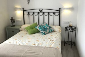 3 bedrooms, WiFi, bed sheets - Apartamento Aromas del Mercado (Cádiz)
