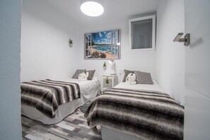 2 bedrooms, WiFi, bed sheets