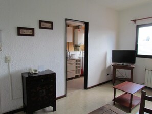 Flat-screen TV - Departamento San Martin H (Ushuaia)