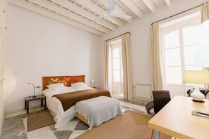 3 chambres, Wi-Fi, draps fournis