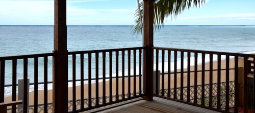 Escape with the sound of the waves