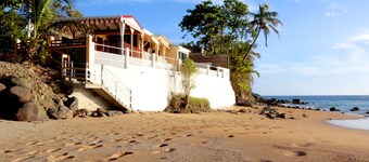Escape with the sound of the waves