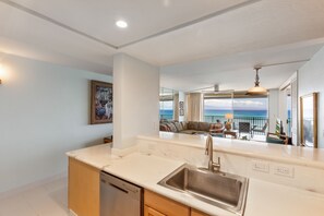 Interior - Newly remodeled oceanfront condo with pool, lanai & private W/D - near beach (Lahaina)
