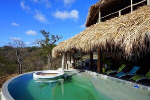 Lounge - Hush Maderas (San Juan del Sur)