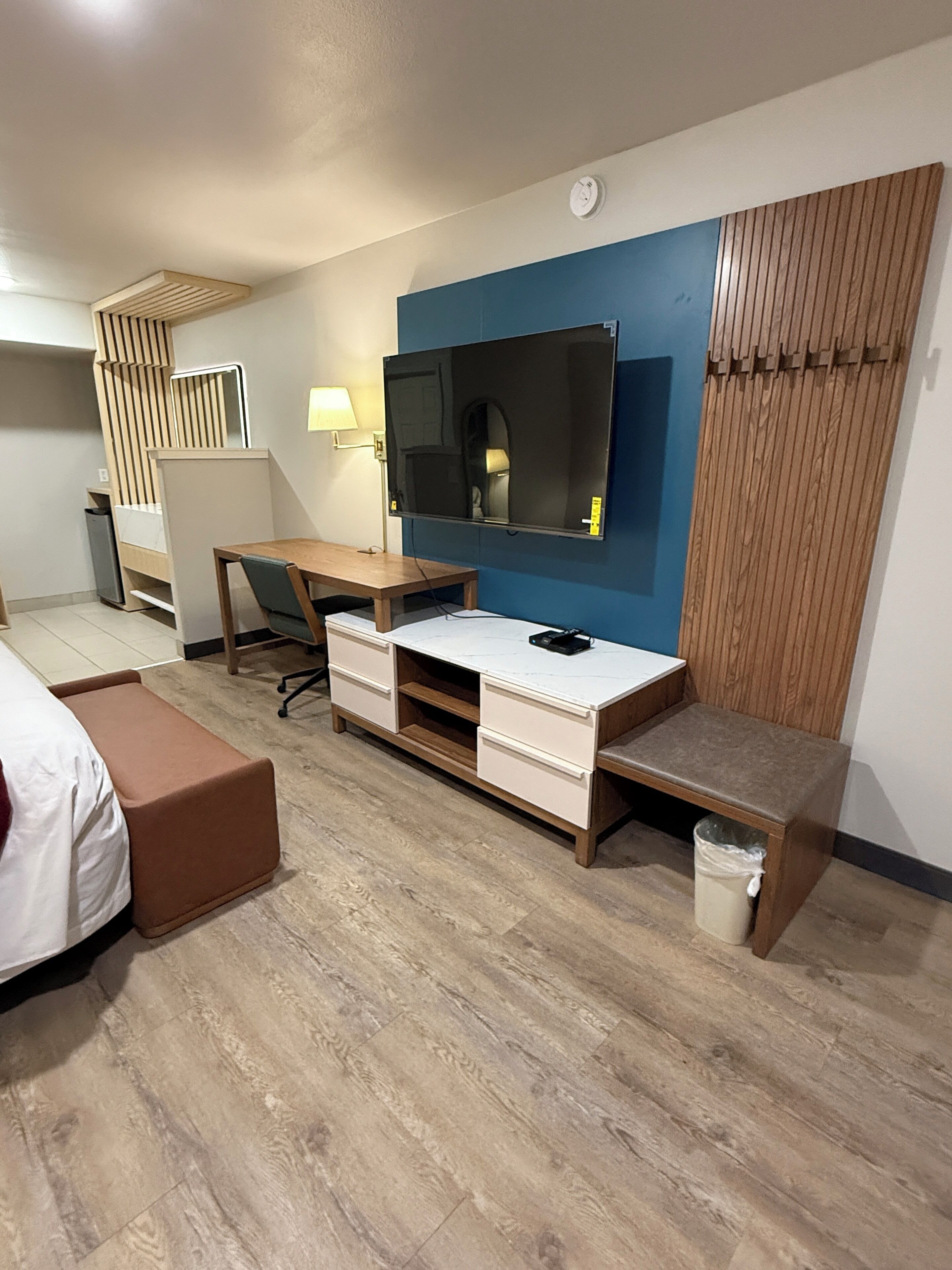 Desk, blackout curtains, free WiFi, bed sheets