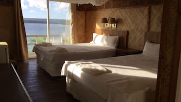 Panoramic Quad Room | Individually decorated, bed sheets