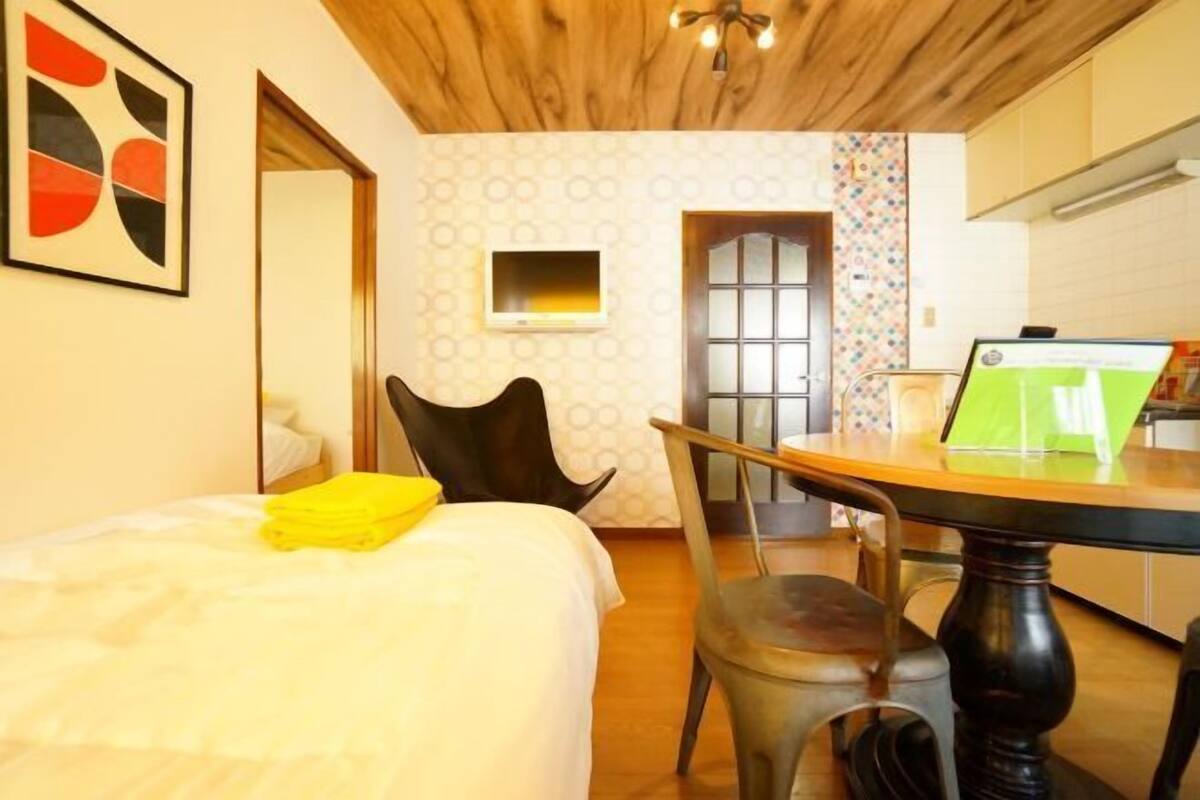 In-room safe, desk, laptop workspace, iron/ironing board