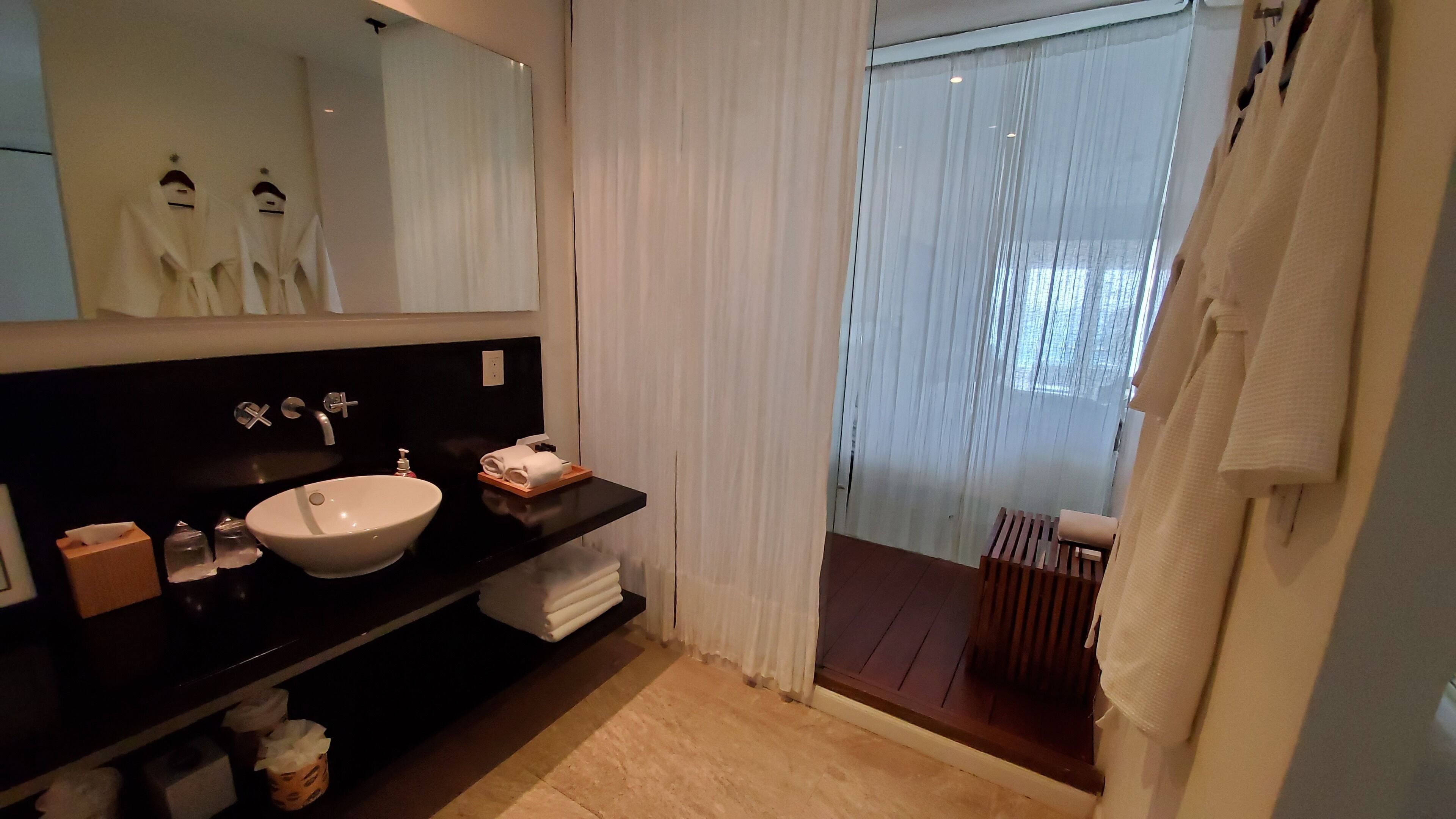 executive -fourth floor king | bathroom | shower, rainfall showerhead, free toiletries, hair dryer