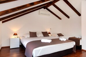 3 Schlafzimmer, Bügeleisen/Bügelbrett, WLAN, Bettwäsche