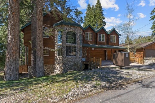 Vistas al lago de lujo, mesa de billar, bañera de hidromasaje, barbacoa, bar con fregadero, sala de póker (HCH1435)