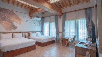 Deluxe Twin Room | WiFi (free), individually decorated, individually furnished