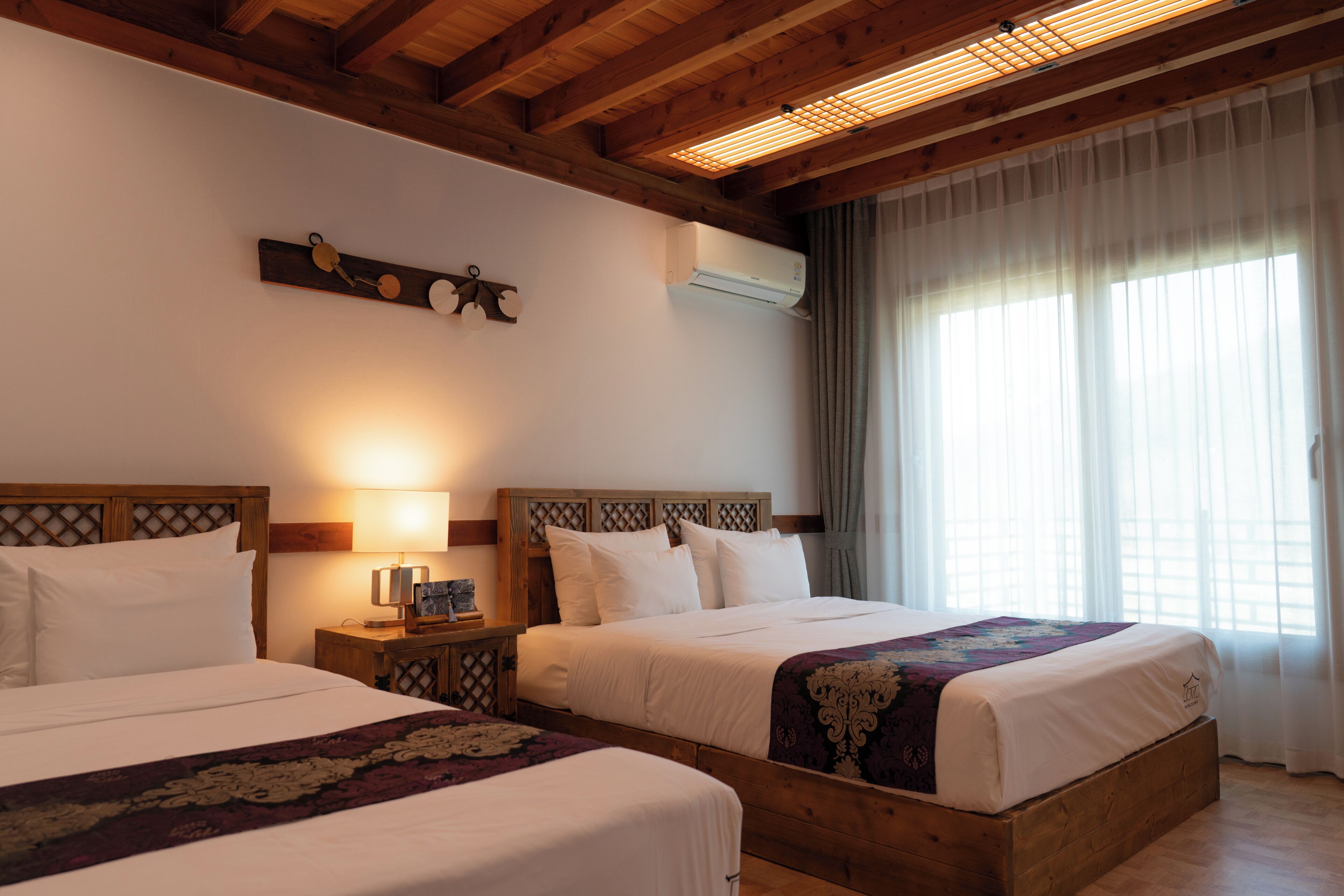 Suite Modern A Room | Individually decorated, individually furnished, free WiFi