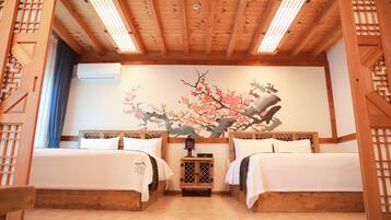 Royal Room | Individually decorated, individually furnished, free WiFi