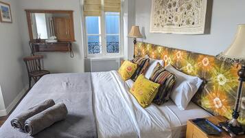 2 slaapkamers, een strijkplank/strijkijzer, gratis wifi, beddengoed