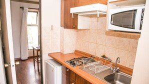 Family Apartment, 1 Bedroom, Private Bathroom | Private kitchen - Cabañas Las Añañucas II (La Serena)