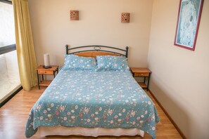 Family Cabin, 3 Bedrooms, 2 Bathrooms | In-room safe, free cots/infant beds, rollaway beds, free WiFi - Cabañas Las Añañucas II (La Serena)