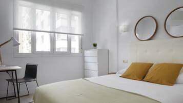 2 dormitorios, tabla de planchar con plancha, wifi gratis y ropa de cama