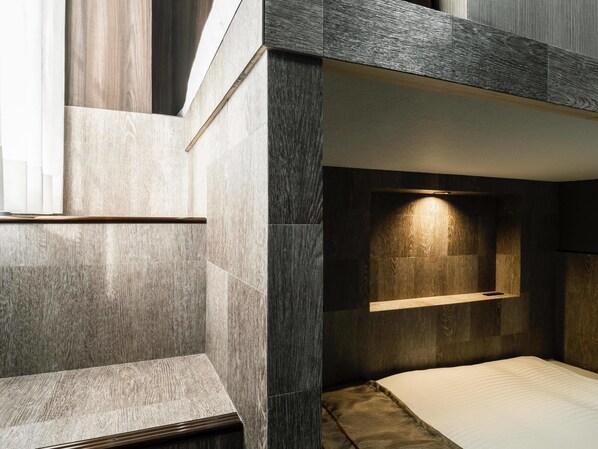 デスク、WiFi (無料)、ベッドシーツ