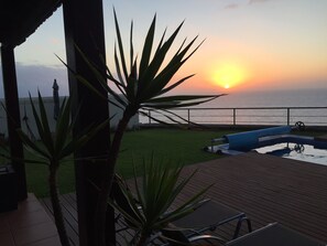 Terrace/patio -  Wonderful villa with heated pool in first line !!! (Juan Fernández. El Pris. Tacoronte)